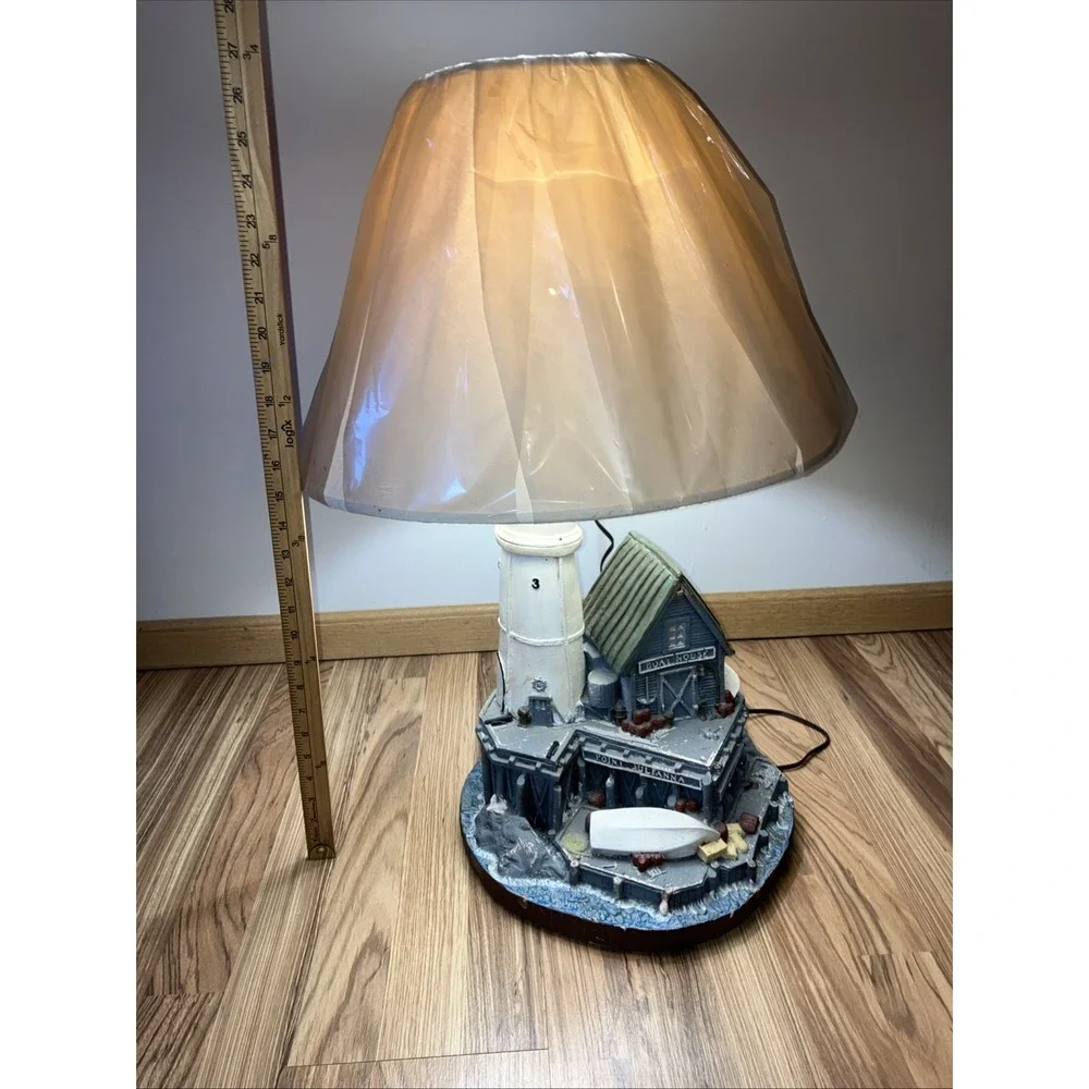 1978 Apsit Bros Of California Lighthouse Fishing Nautical Chalkware‎ Table Lamp